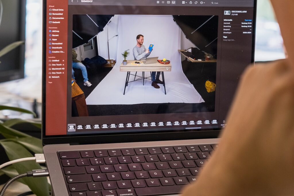 Es Importante Elegir un Proveedor de Servicios de Edición de Video que Ofrezca Servicios Personalizados